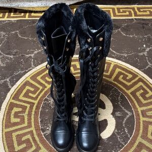 Stylish Black Lace-Up Women's Boots